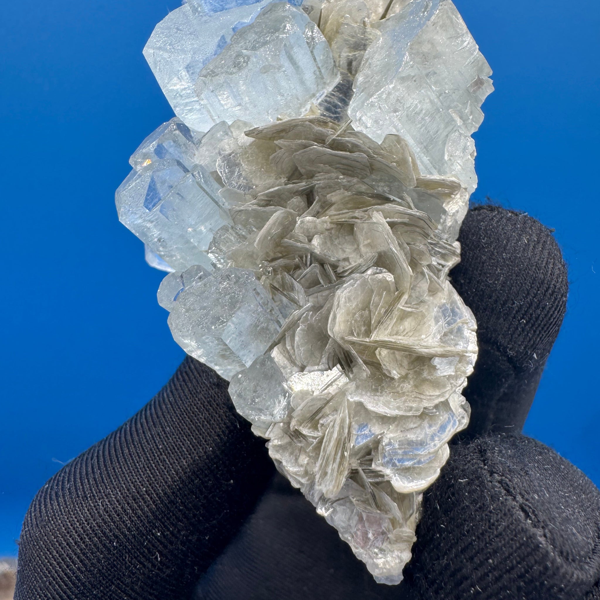 Aquamarine Specimen - 104g
