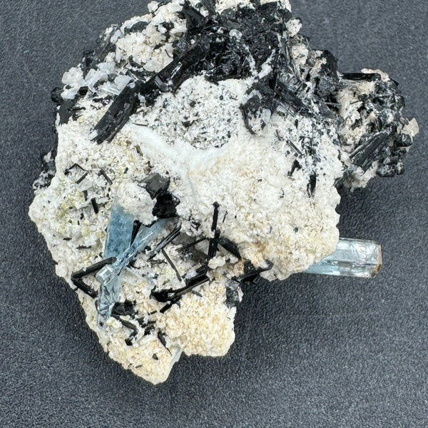 Aquamarine Specimen - 31g