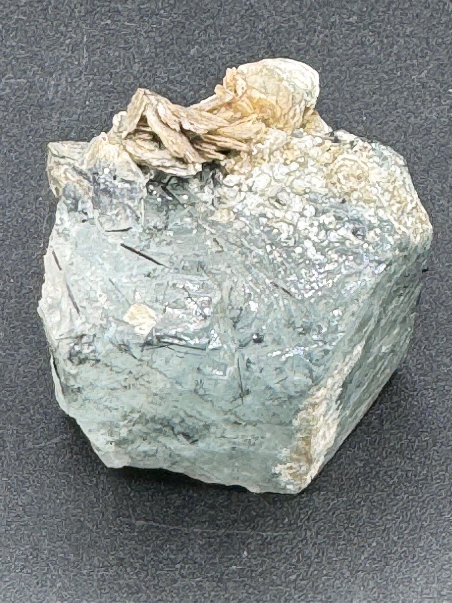Aquamarine Specimen - 122g