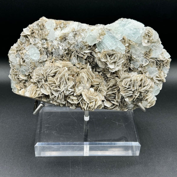 Aquamarine Specimen - 2001g