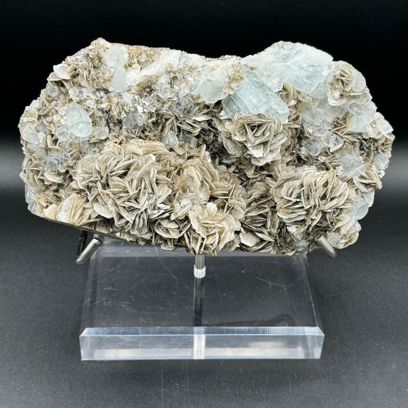 Aquamarine Specimen - 2001g