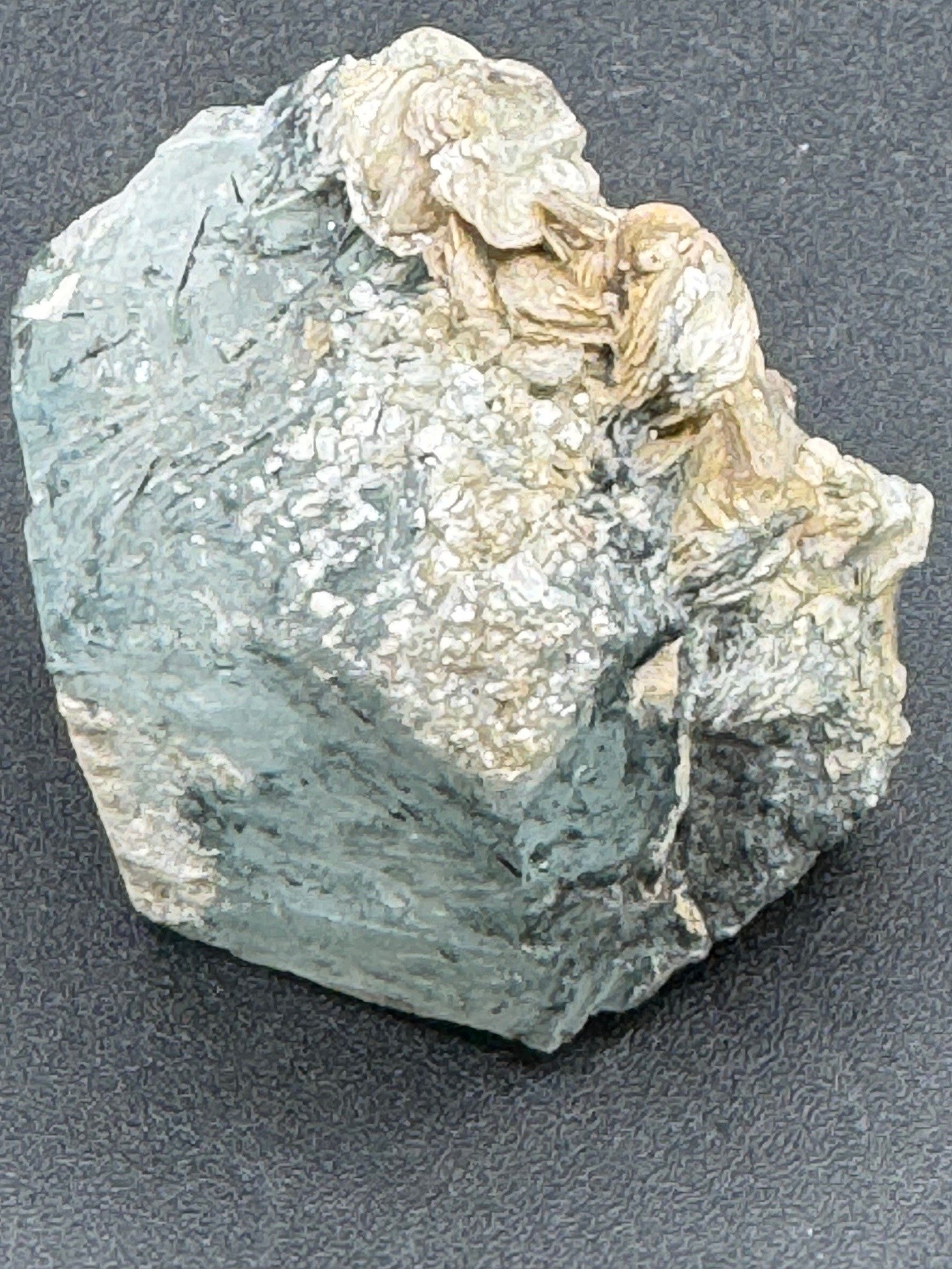 Aquamarine Specimen - 122g