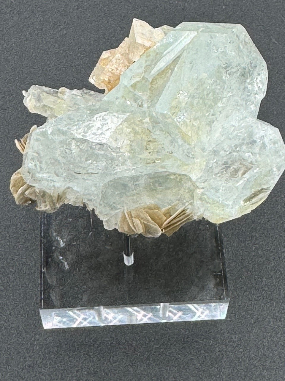 Aquamarine Specimen - 104g