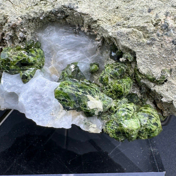 Green Garnet Specimen - 1285g