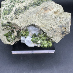 Green Garnet Specimen - 1285g