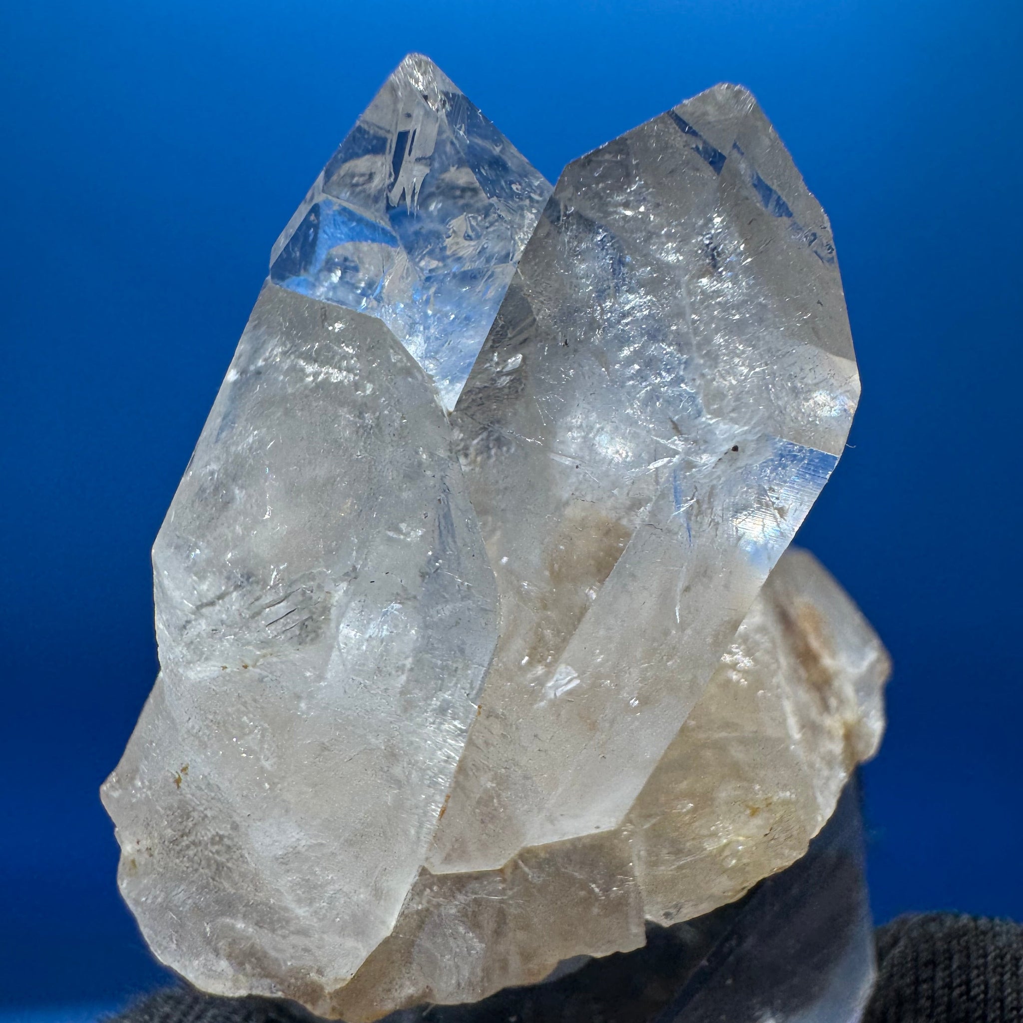 Quartz Specimen - 16g