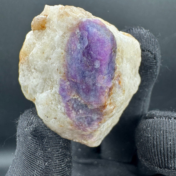 Hackmanite Specimen - 63g
