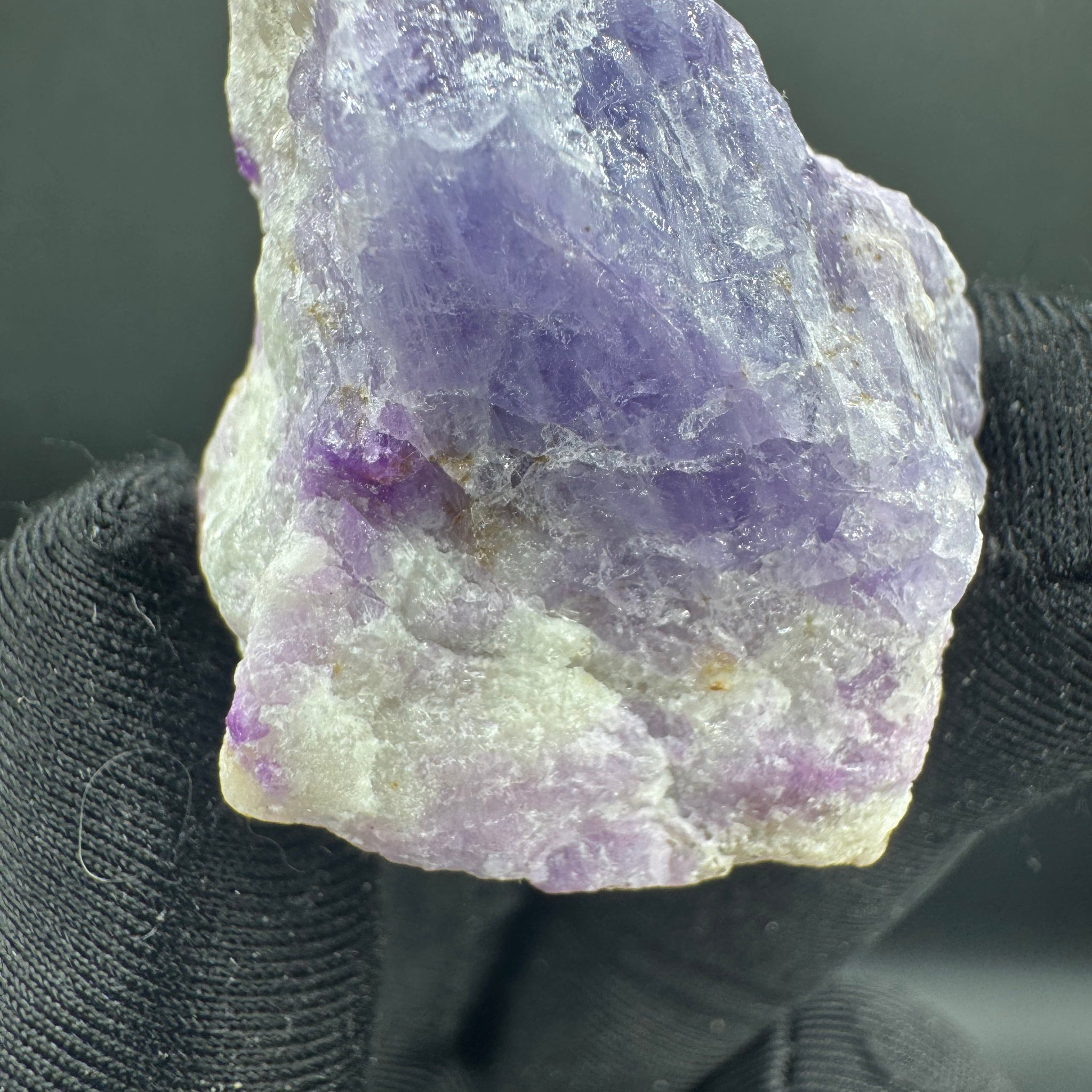 Hackmanite Specimen - 35g