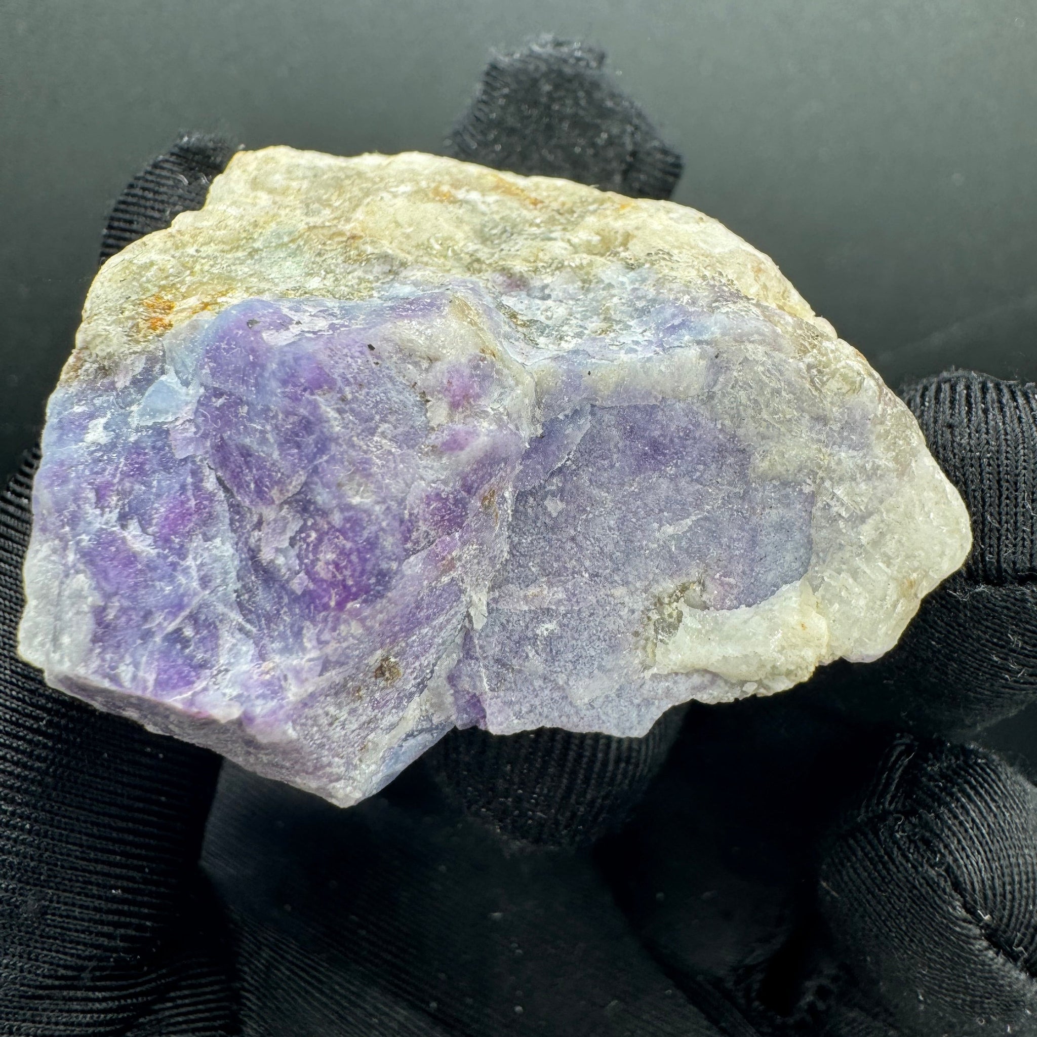 Hackmanite Specimen - 71g