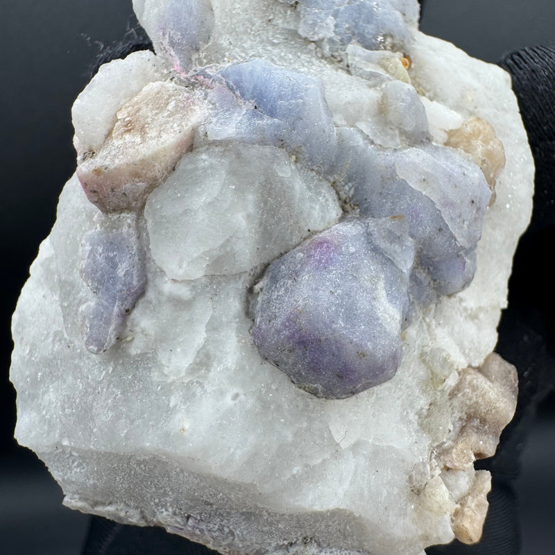Hackmanite Specimen - 144g
