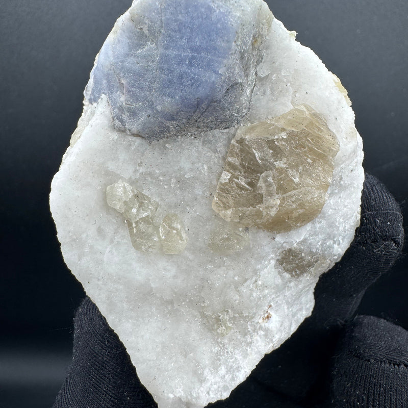 Hackmanite Specimen - 225g