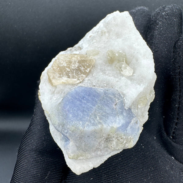 Hackmanite Specimen - 225g