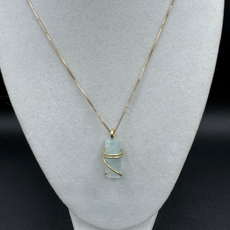 Aquamarine Pendant - 5.594g