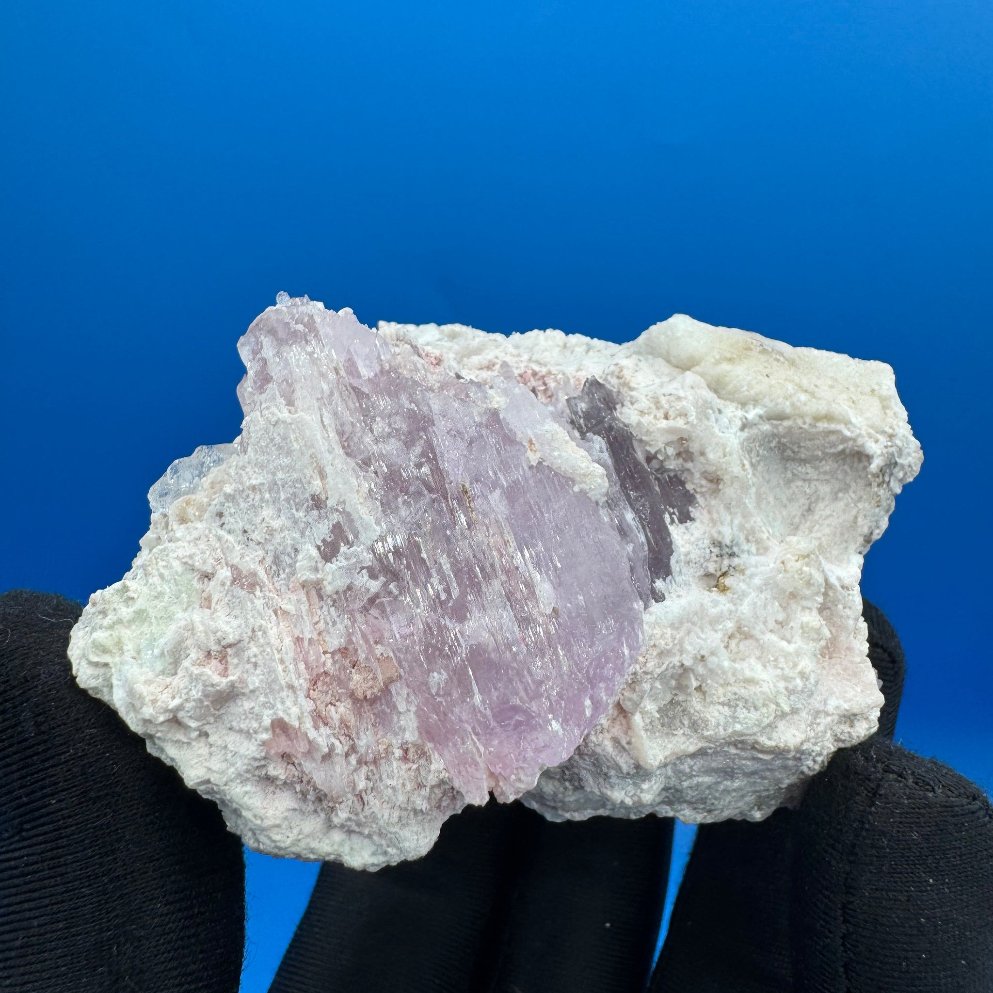 Kunzite Specimen - 179g