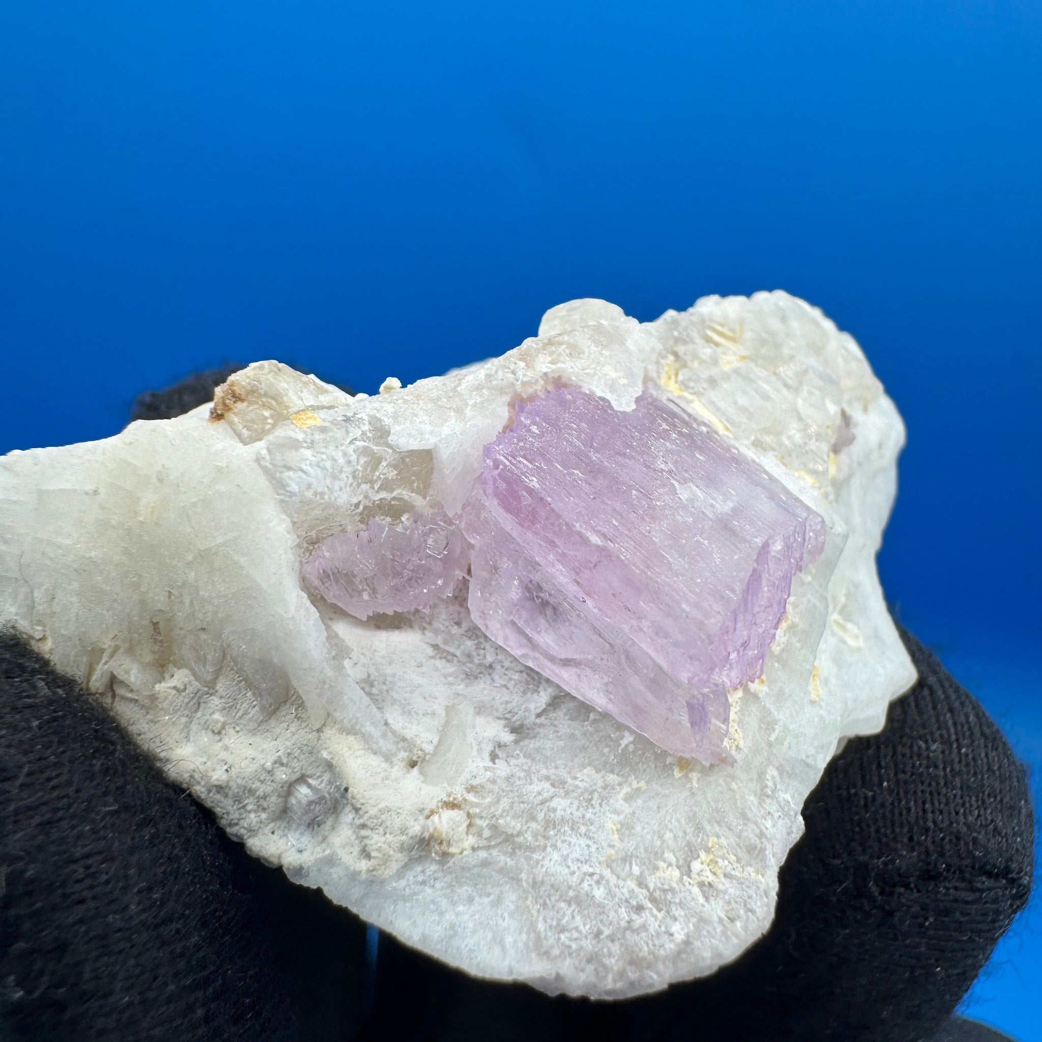 Kunzite Specimen - 35g