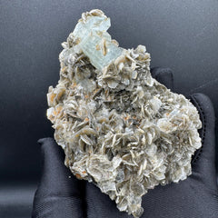 Aquamarine Specimen - 293g