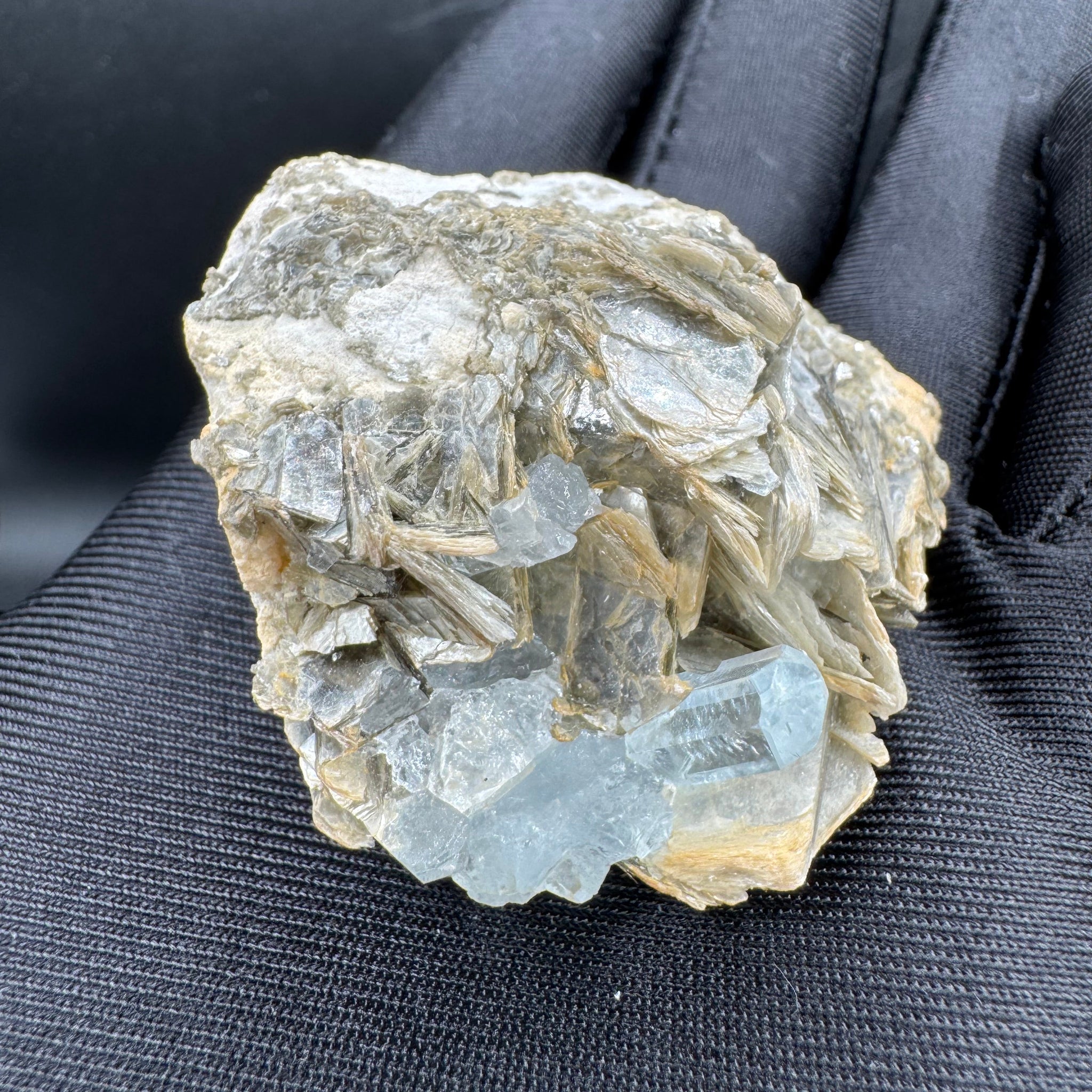 Aquamarine Specimen - 65g