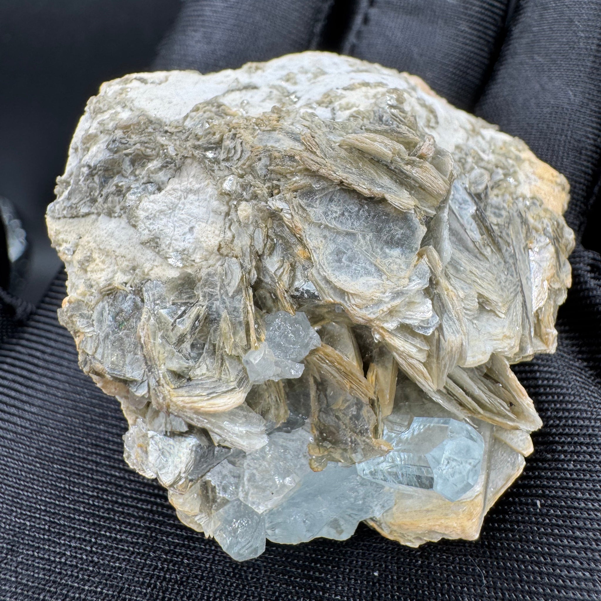 Aquamarine Specimen - 65g
