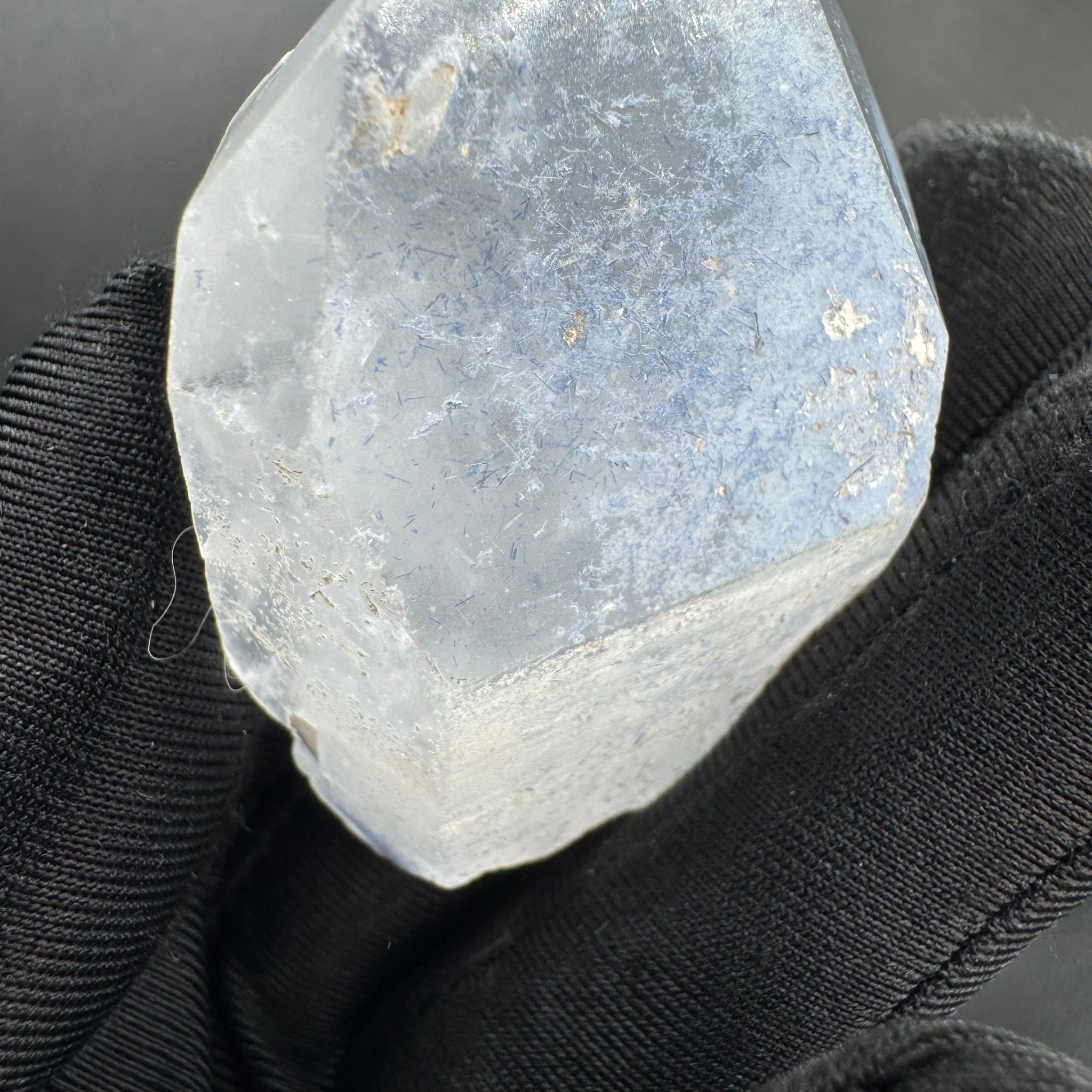 Dumortierite - 52g