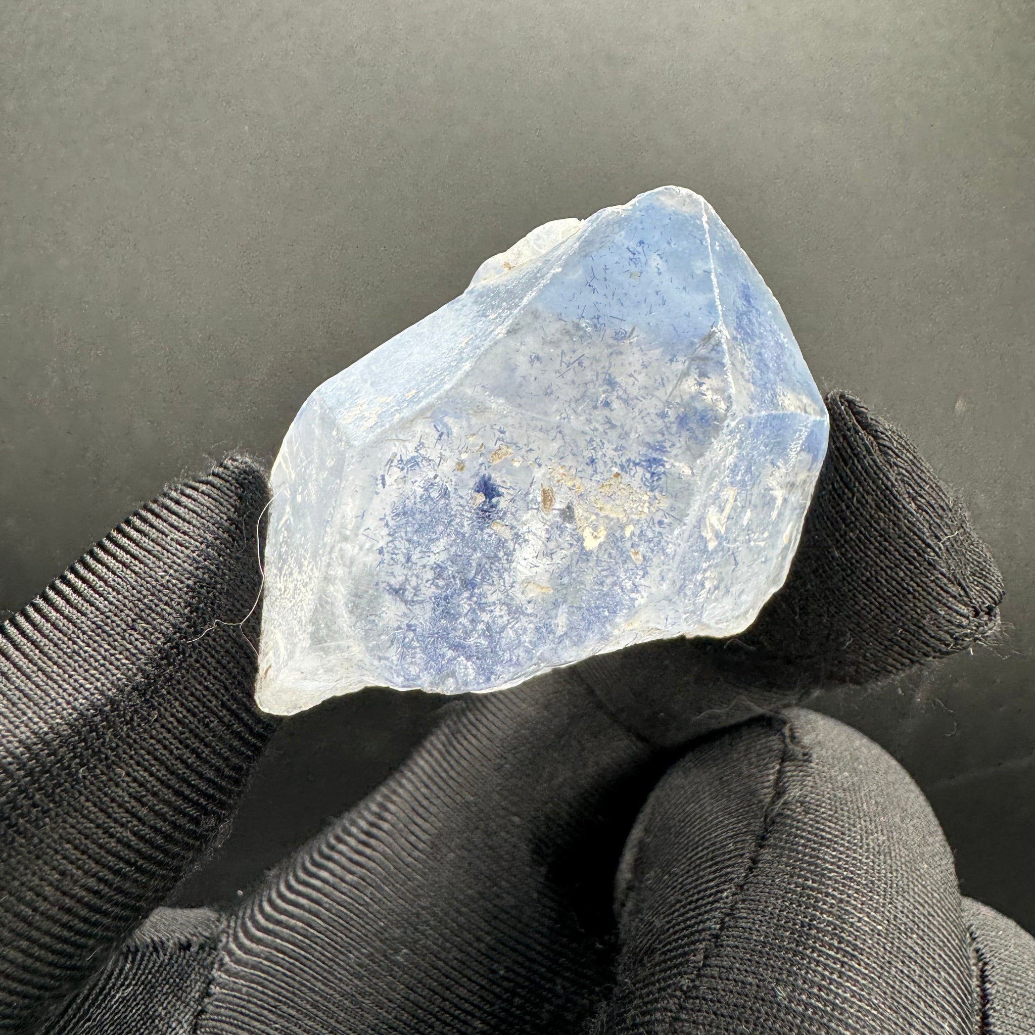 Dumortierite - 24.148g