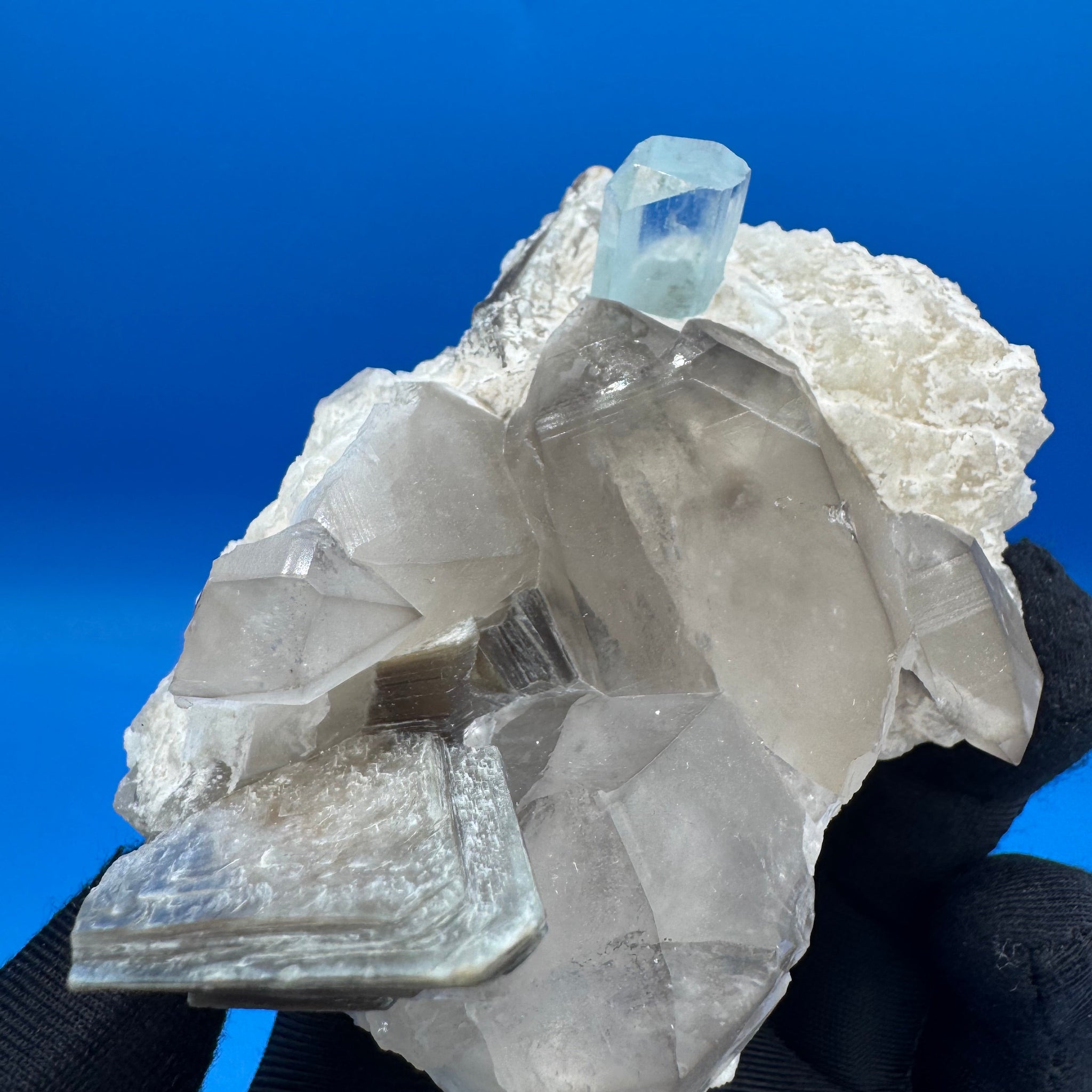 Aquamarine Specimen - 270g
