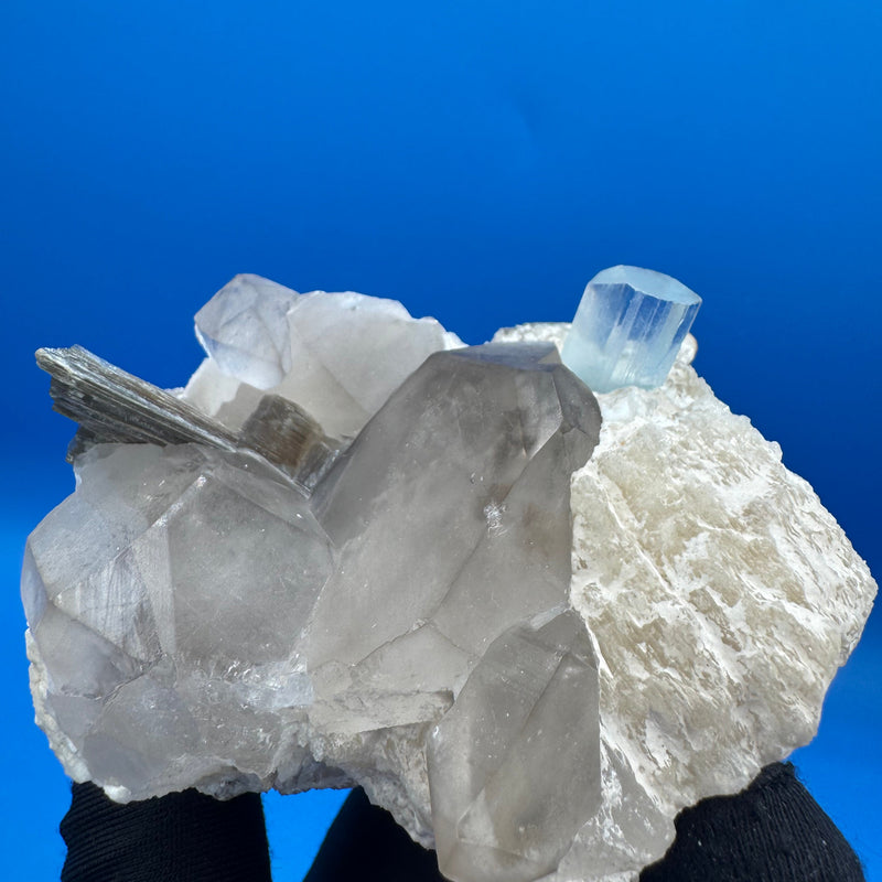 Aquamarine Specimen - 270g