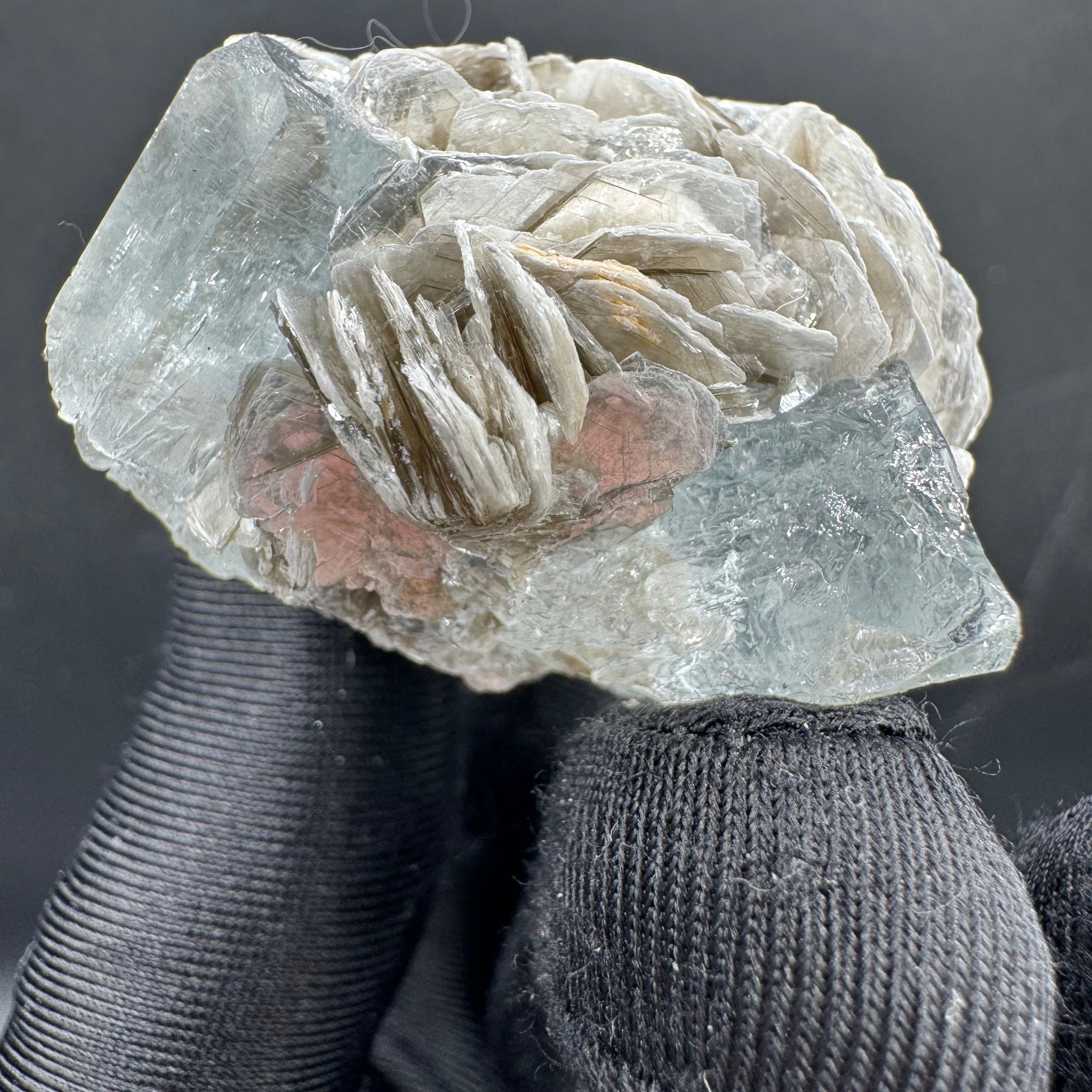 Aquamarine Specimen - 42g