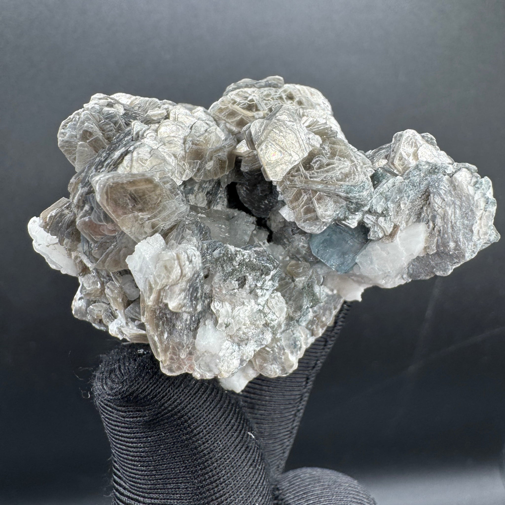 Aquamarine Specimen - 69g