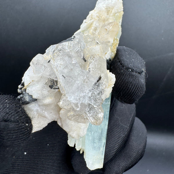 Aquamarine Specimen - 63g