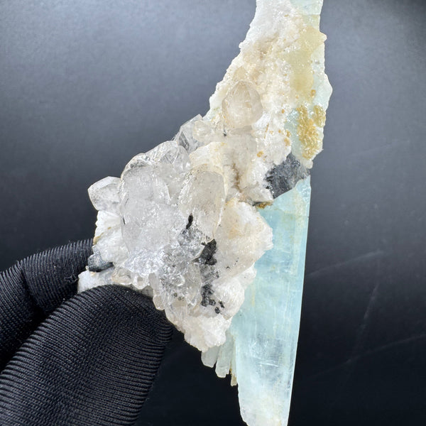 Aquamarine Specimen - 63g