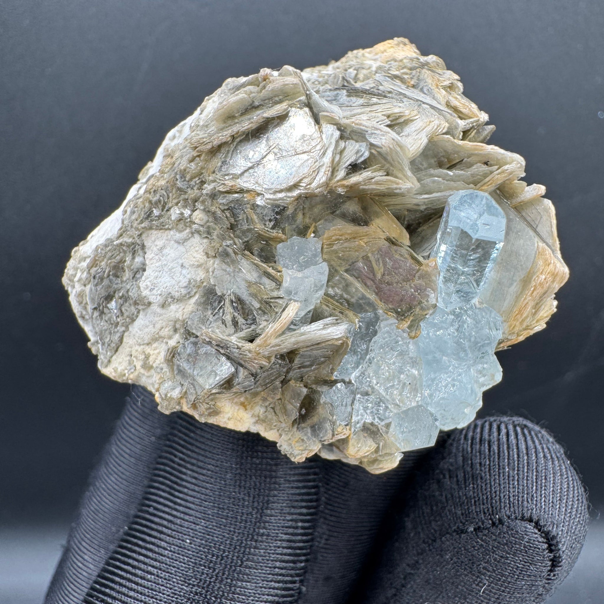 Aquamarine Specimen - 65g
