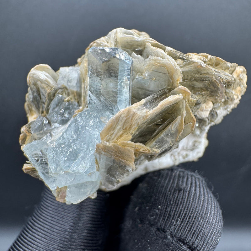 Aquamarine Specimen - 65g