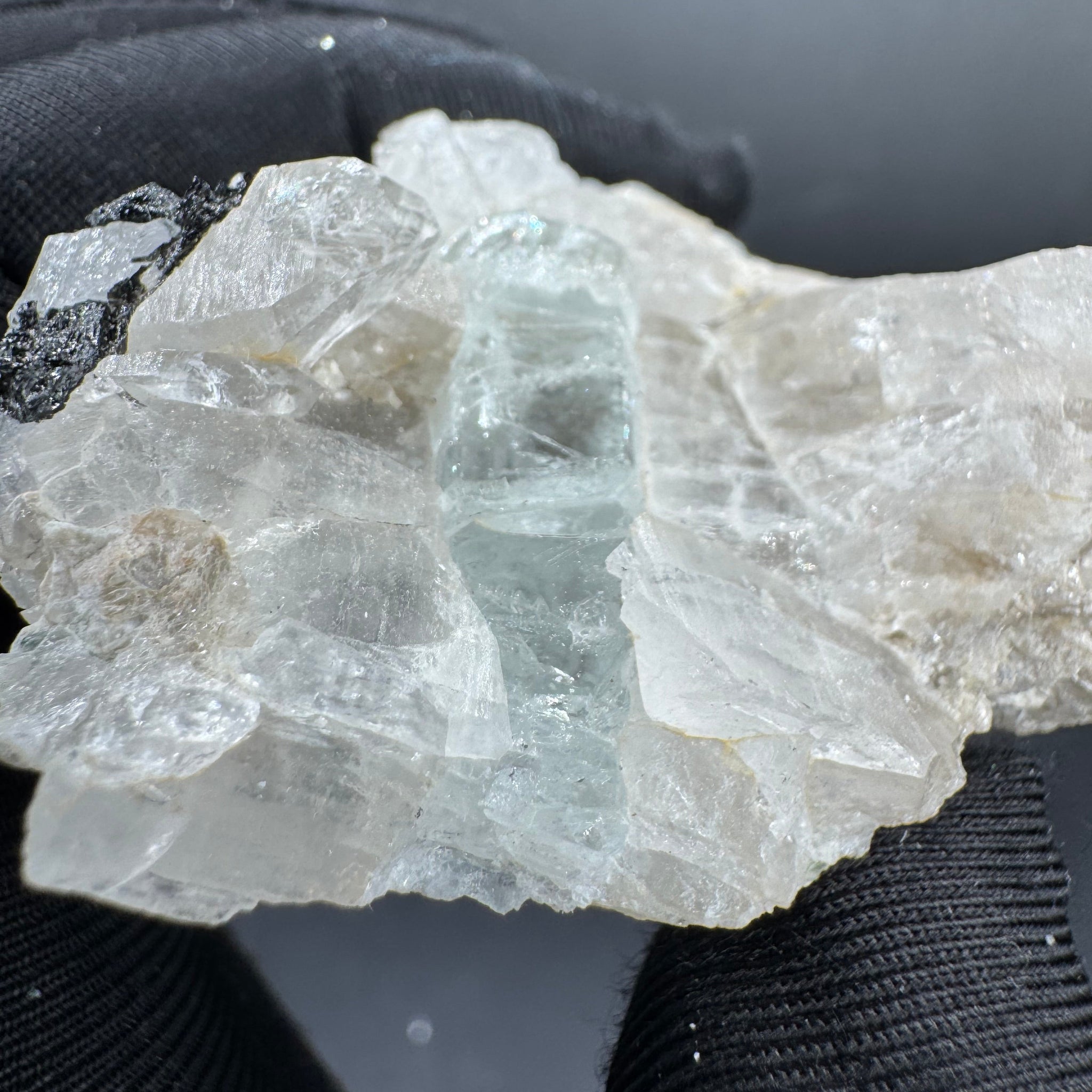 Aquamarine Specimen - 52g