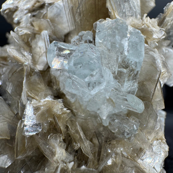 Aquamarine Specimen - 85g