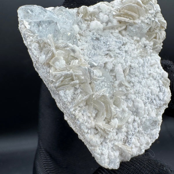 Aquamarine Specimen - 57g