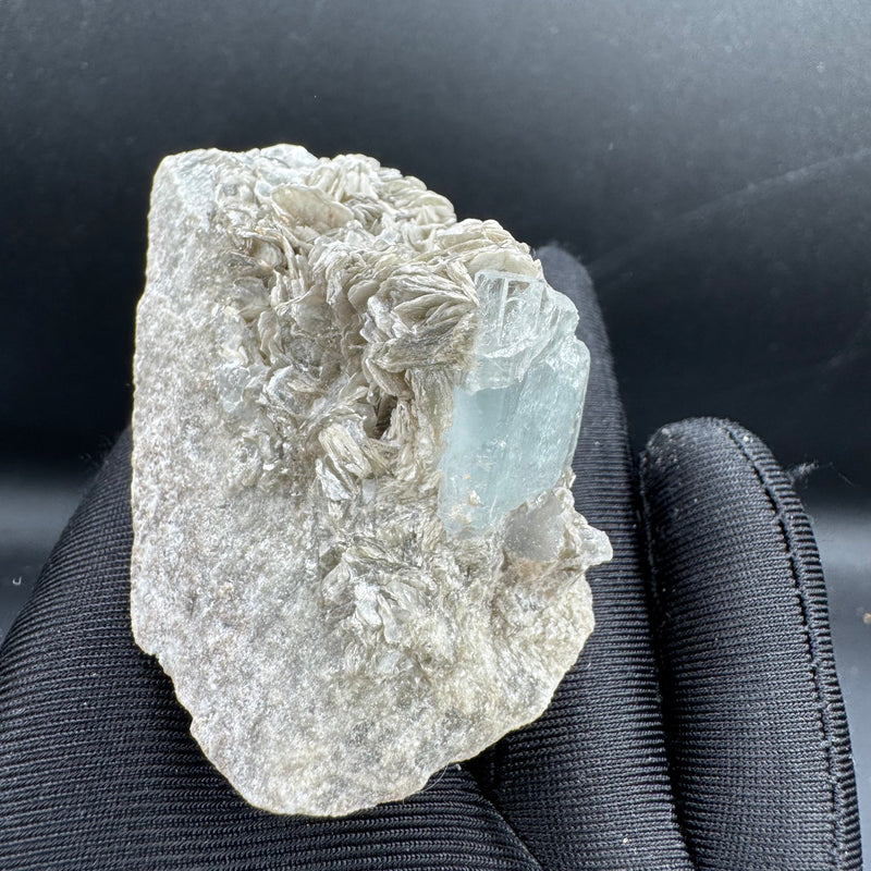 Aquamarine Specimen - 94g