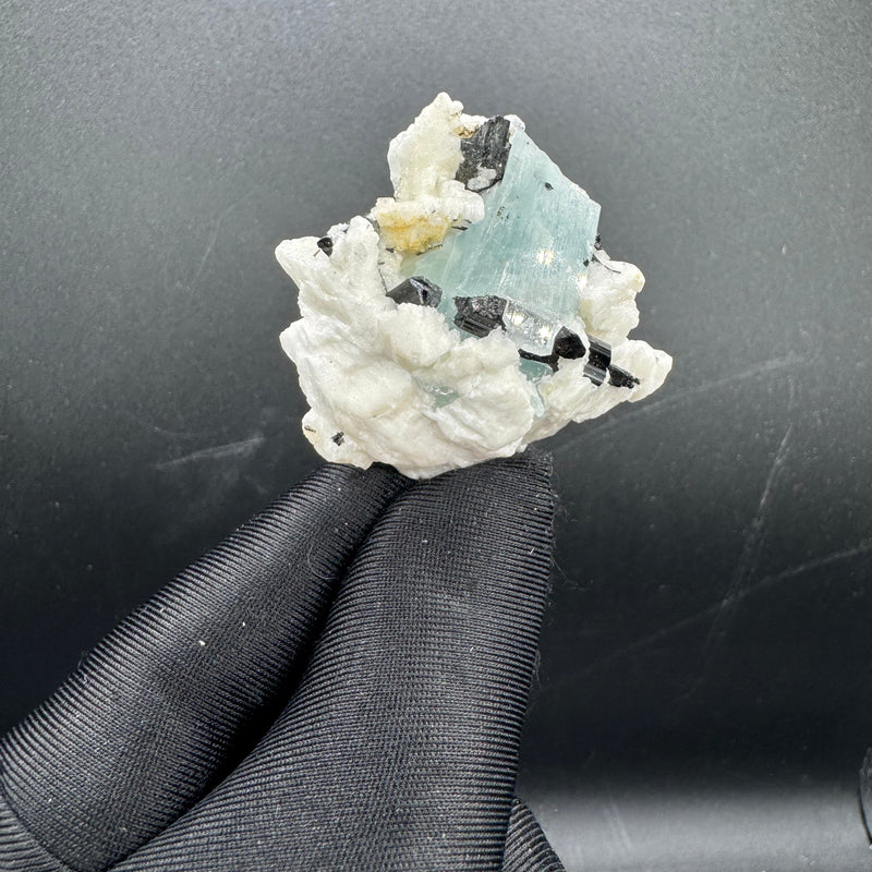Aquamarine Specimen - 38g