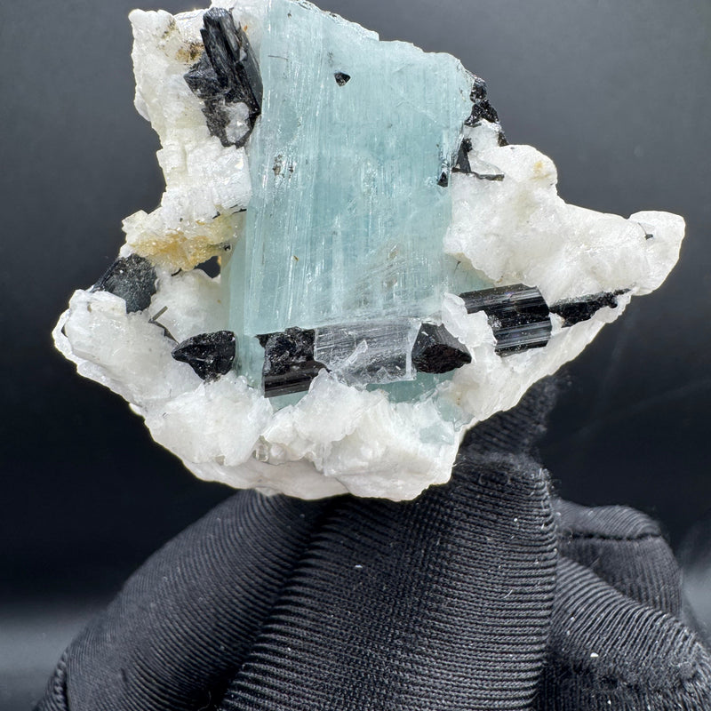 Aquamarine Specimen - 38g