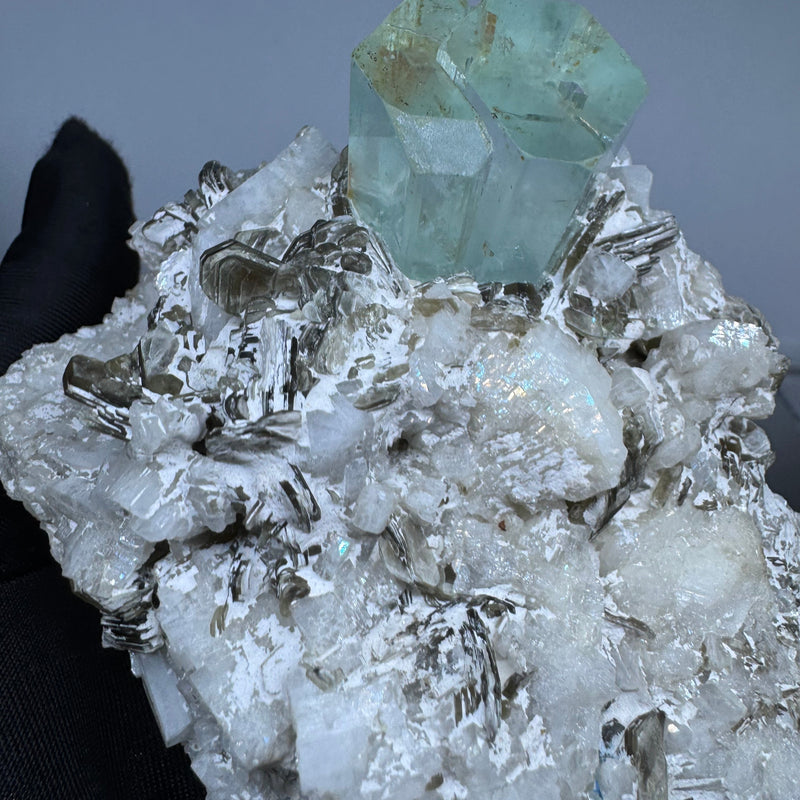 Aquamarine Specimen - 416g