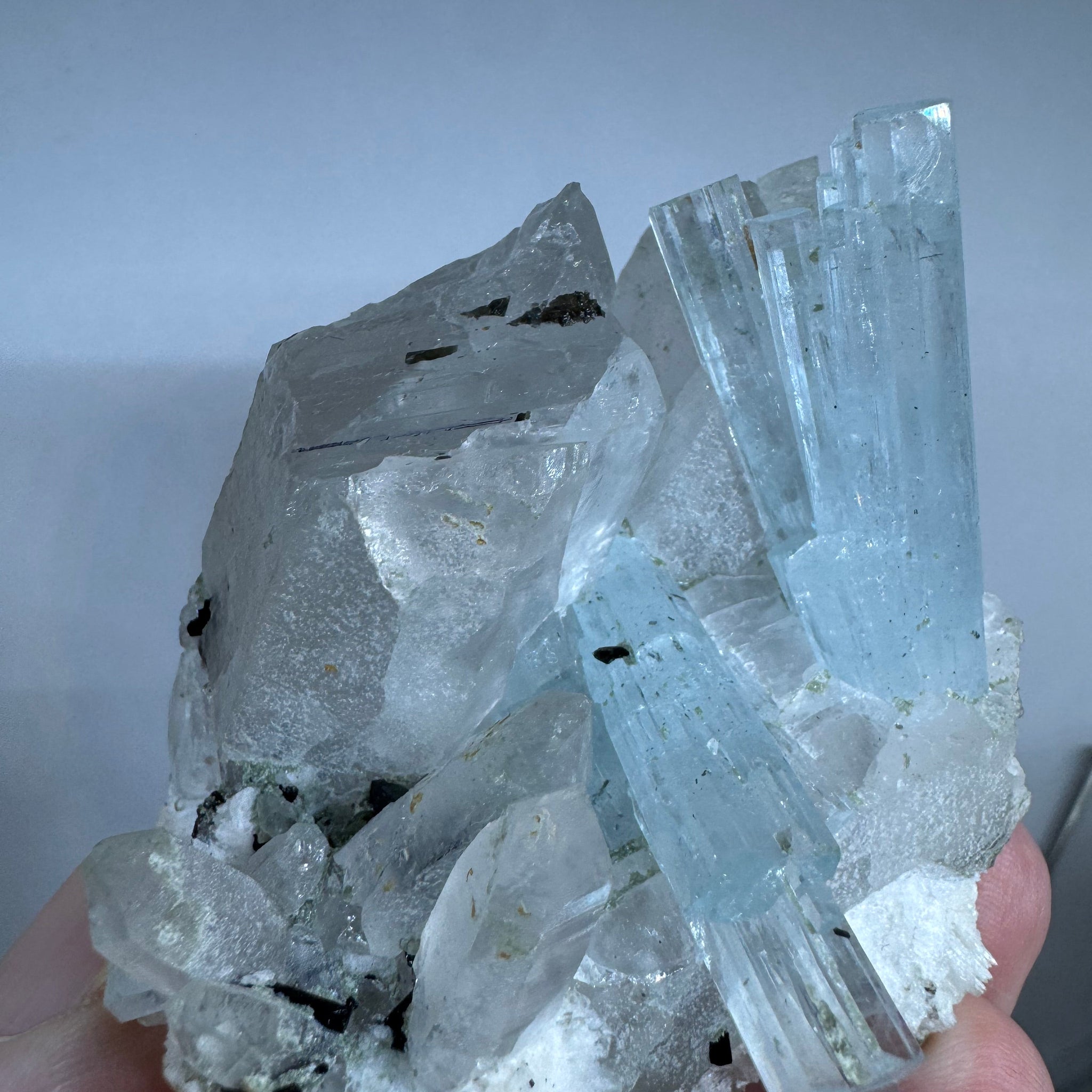 Aquamarine Specimen - 100g