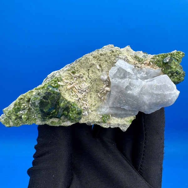 Green Garnet Specimen - 372g