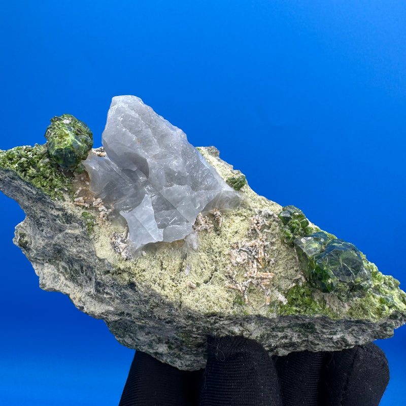 Green Garnet Specimen - 372g