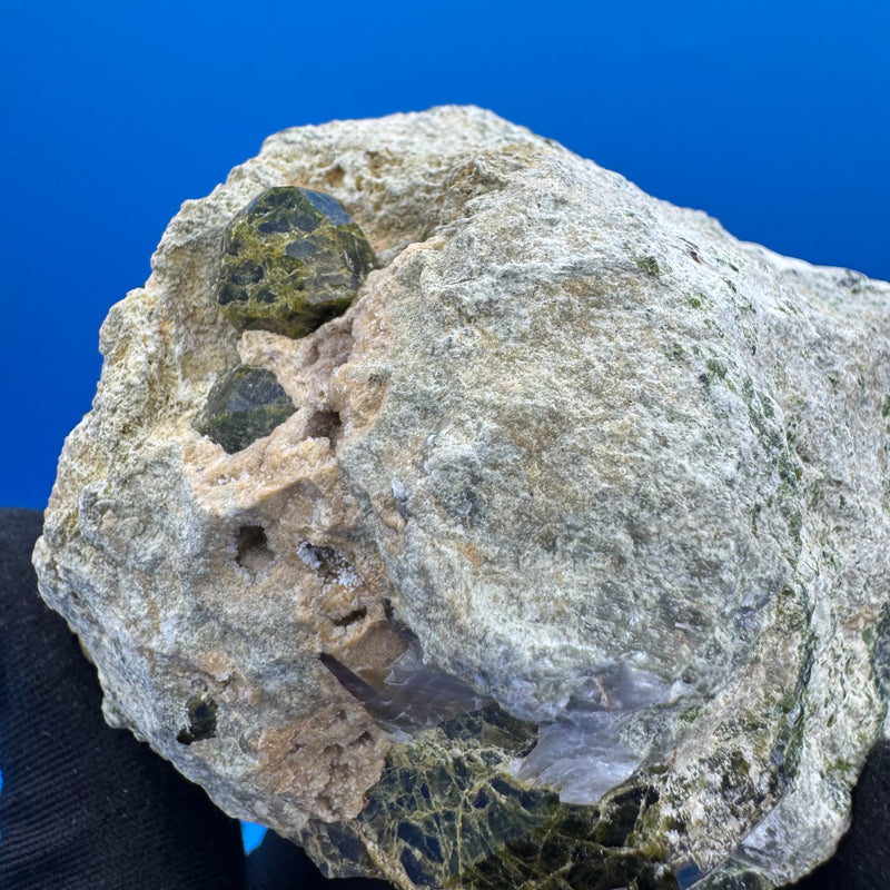 Garnet Specimen - 346g