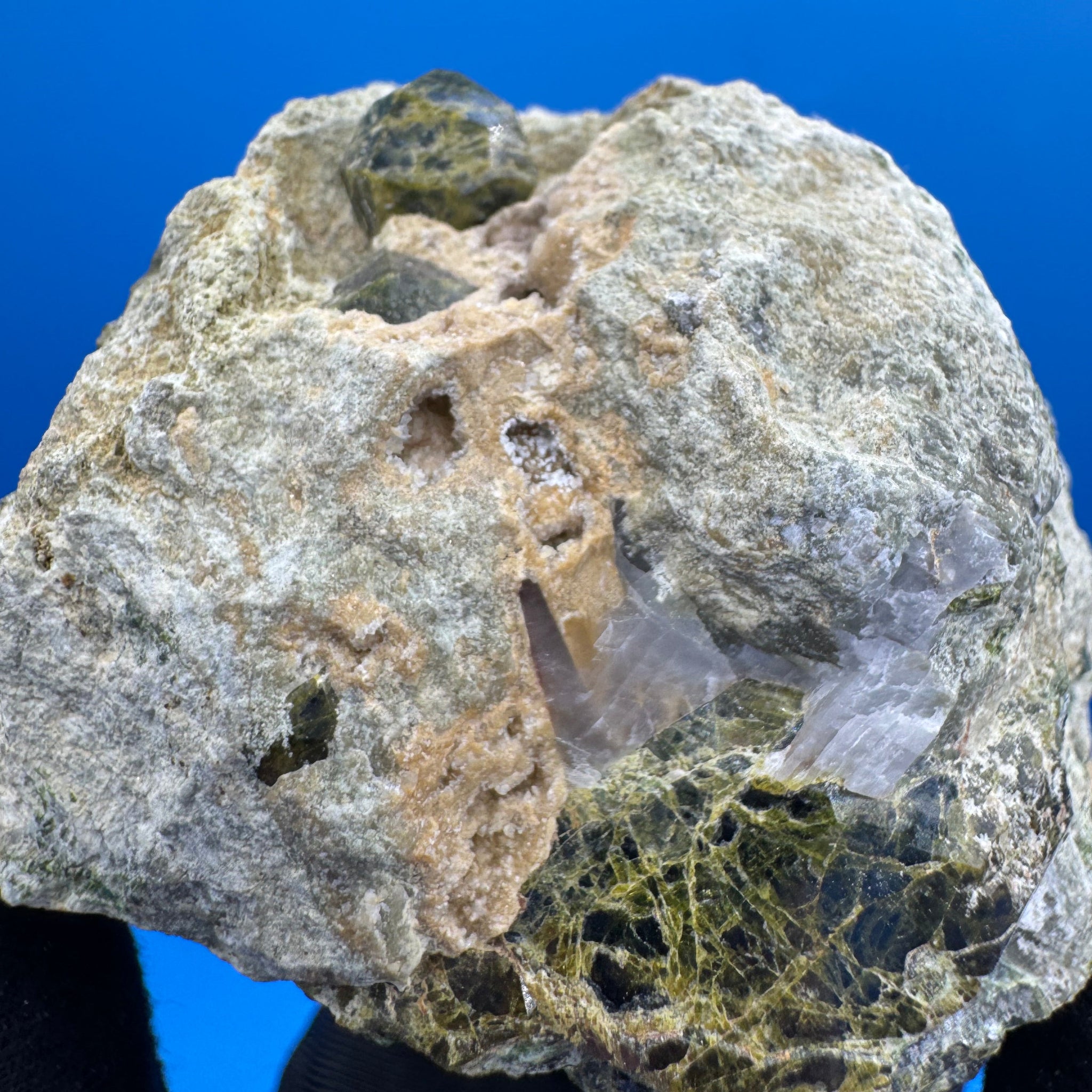 Garnet Specimen - 346g