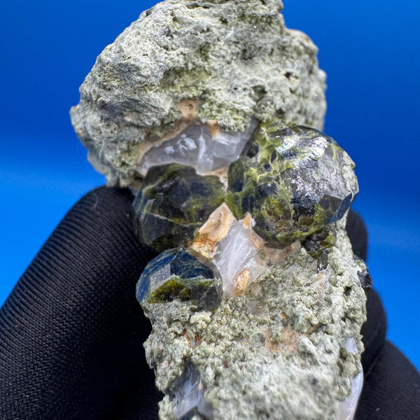 Garnet Specimen - 164g