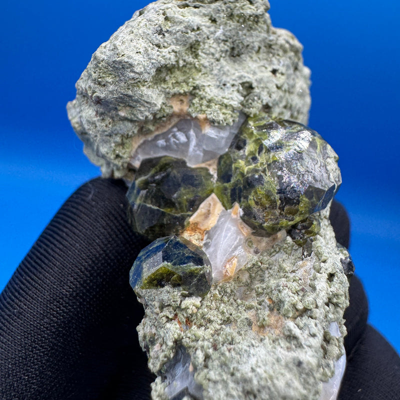 Garnet Specimen - 164g