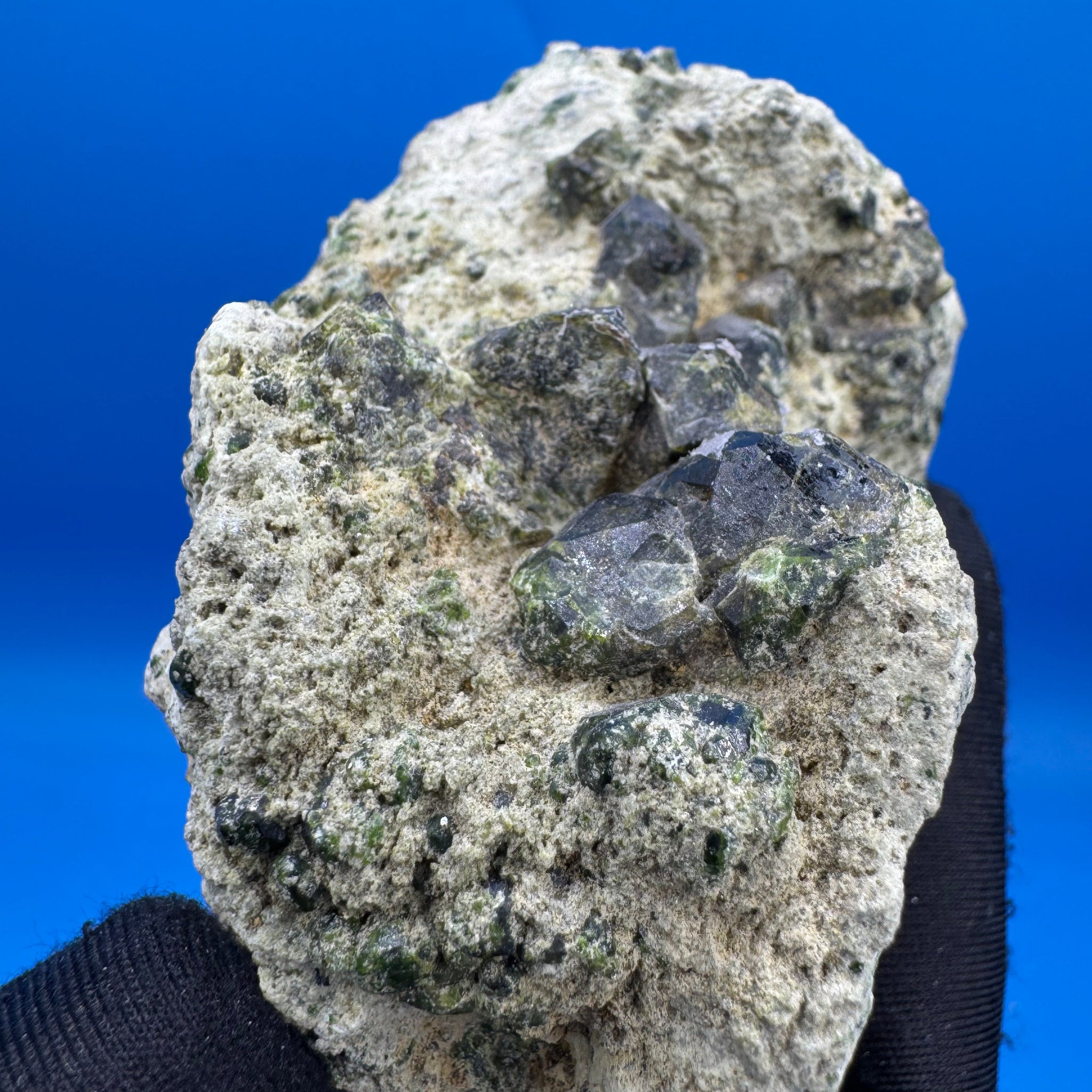 Garnet Specimen - 261g