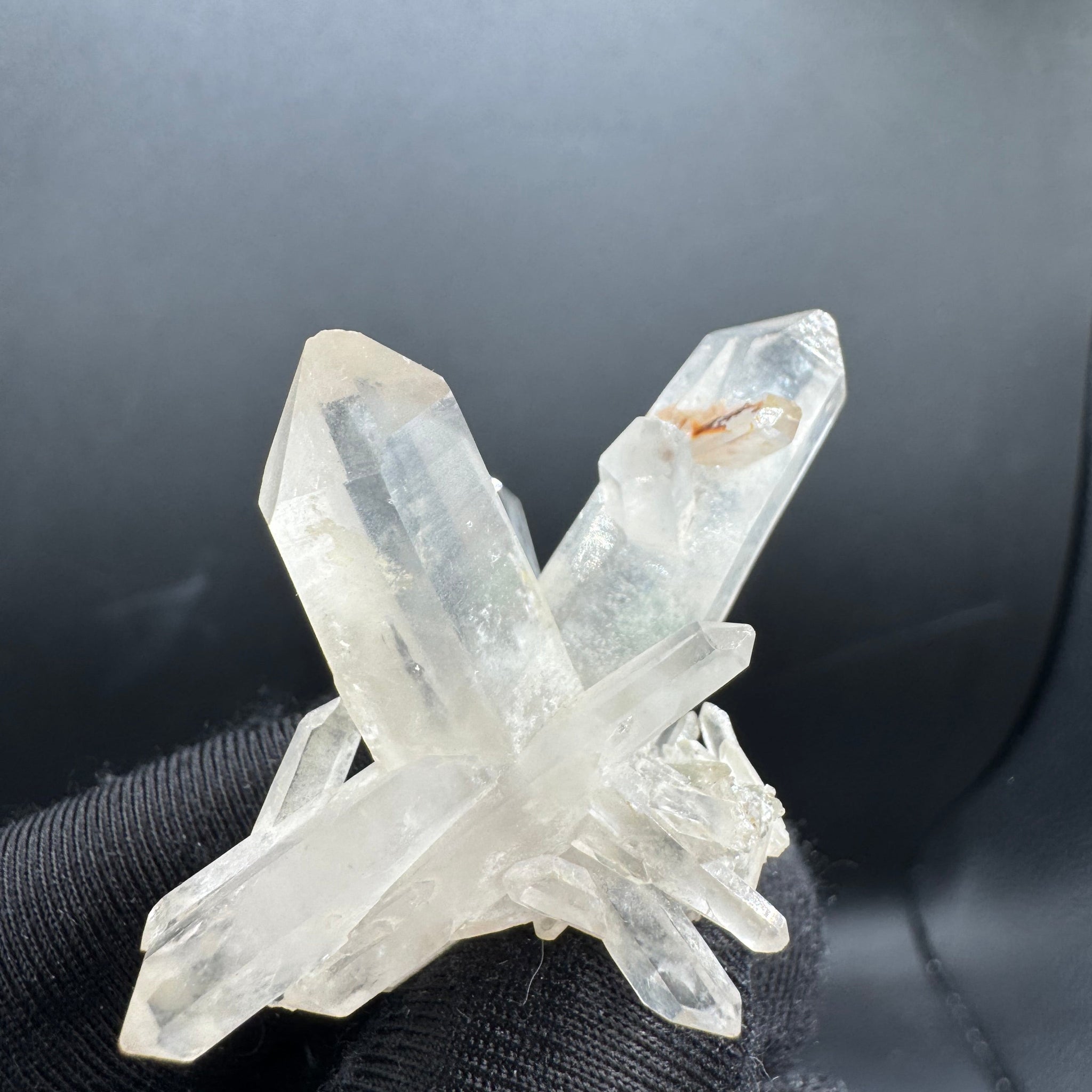 Quartz Specimen - 17g