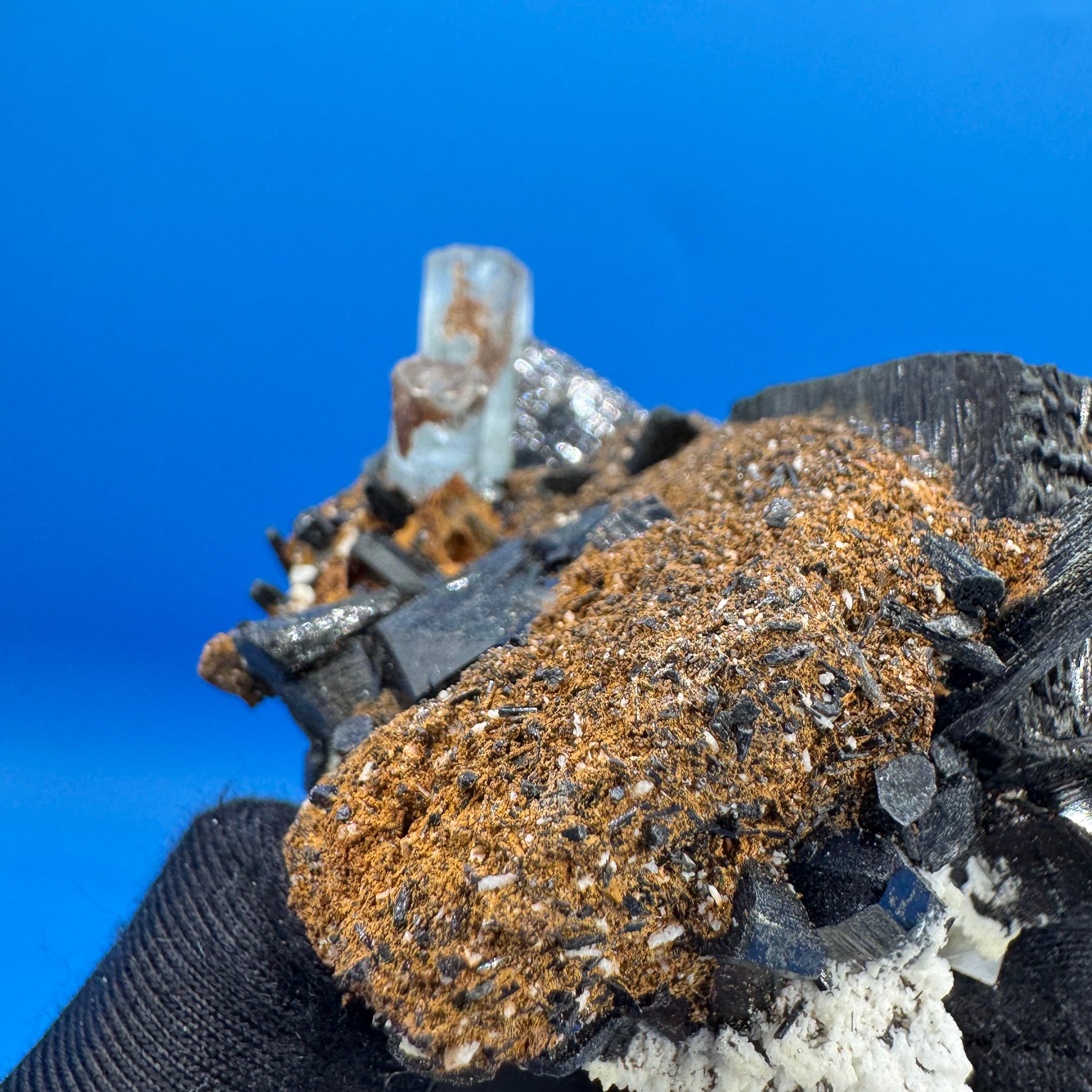 Aquamarine Specimen - 74g
