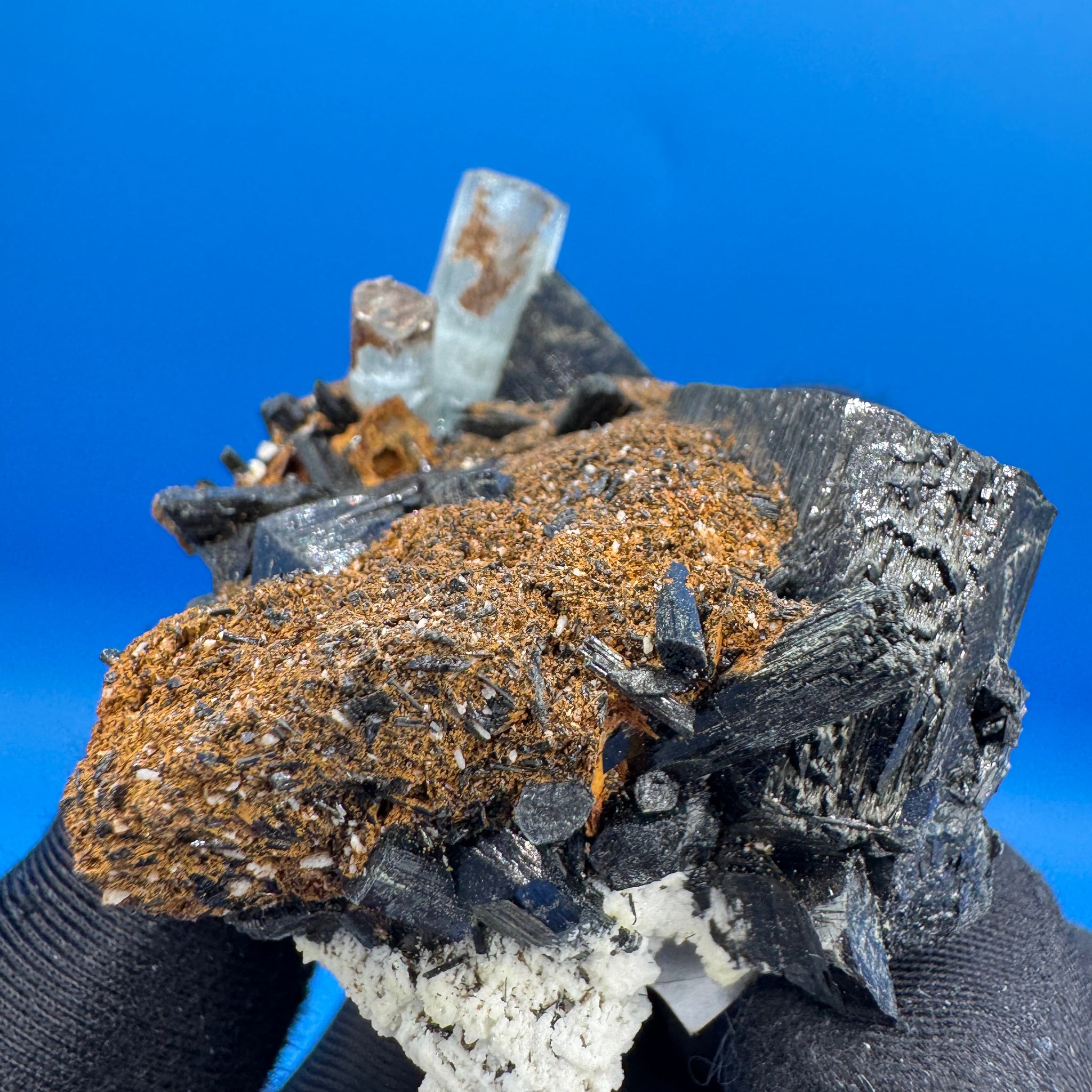 Aquamarine Specimen - 74g